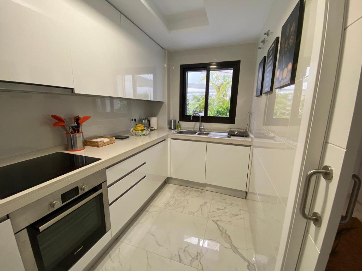 Casares Del Mar Luxury Apartment Malaga Exterior photo