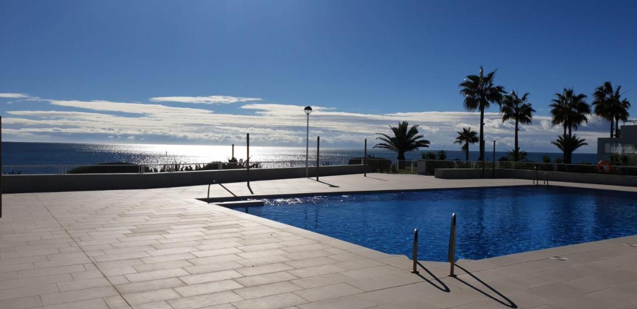 Casares Del Mar Luxury Apartment Malaga Exterior photo
