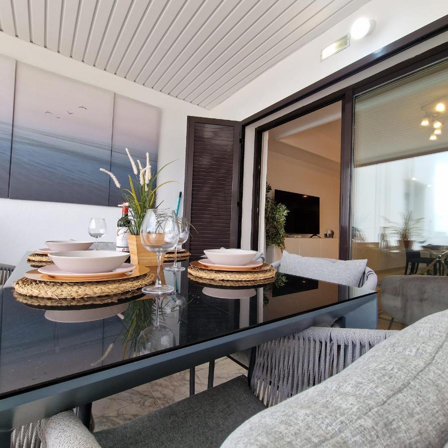 Casares Del Mar Luxury Apartment Malaga Exterior photo