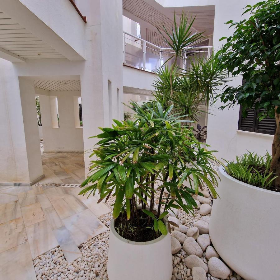 Casares Del Mar Luxury Apartment Malaga Exterior photo